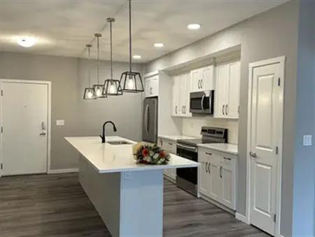 Cozy 2 bed/2bath condo walking distance to shopping center/Vivo Rec Center | 105 - 370 Harvest Hills Common Northeast, Calgar
