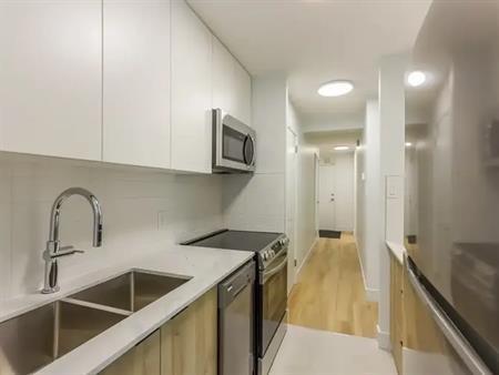 Axis Tower | 10155 116 Street Northwest, Edmonton