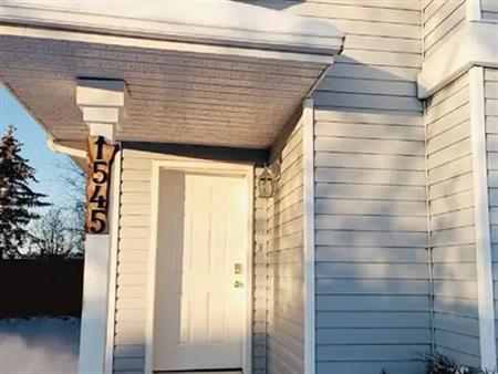 Fully Renovated 3 Bed / 2 Bath Home in Jackson Heights | Edmonton