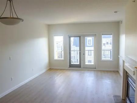 Luxurious One Bedroom Condo | 424 - 1406 Hodgson Way Northwest, Edmonton