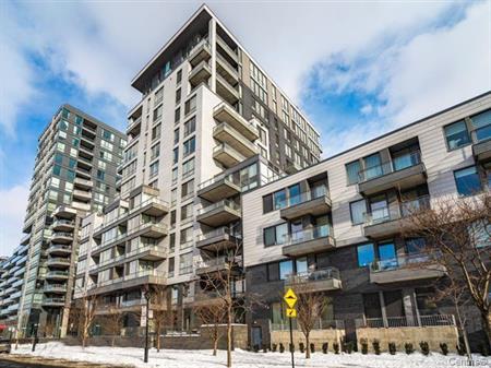 SOLANO VIEUX MONTRÉAL - CONDO LUXUEUX 2 chambres!