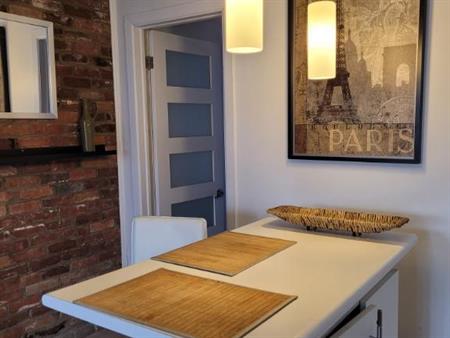 Appartement 3.5 rénové, chic et urbain – À deux pas de la rivière Saint-Maurice !