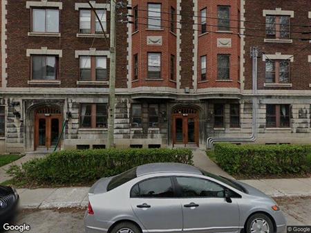 2 CH - 1 SDB - Montréal - $1,103 /mo