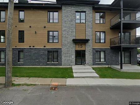 2 CH - 1 SDB - Trois-Rivières - $1,325 /mo