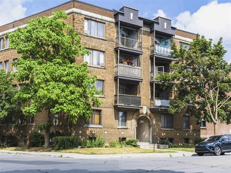 2 - 6695 Rue Sherbrooke Ouest, Montréal