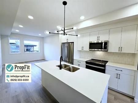 BRAND NEW 3-BEDROOM HOME | 2.5 BATH | DOUBLE GARAGE | PRIVATE DECK | 7340 Klapstein Crescent Southwest, Edmonton