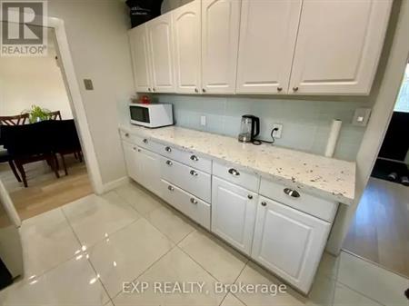 MAIN - 755 DRURY LANE | MAIN - 755 DRURY LANE, Burlington