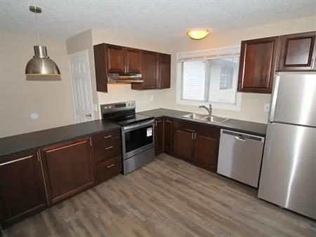 Big Beautiful 3 Bedroom Main Floor with Single Garage Available | Calgary