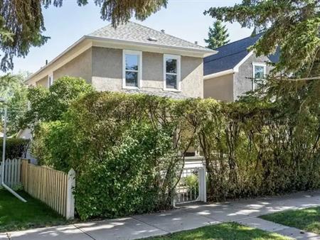 Character 4 bedroom house | Calgary