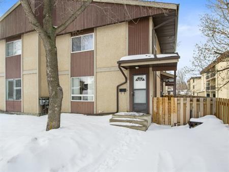 Fairway Gardens | 1415, 1505, 1511 McKercher Drive, Saskatoon