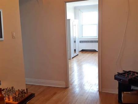 Chambre De Collocation à Louer