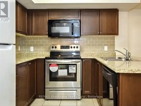 116 - 2441 GREENWICH DRIVE | 116 - 2441 GREENWICH DRIVE, Oakville