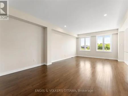 2052 POSTILION STREET | 2052 POSTILION STREET, Ottawa