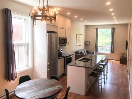 3 CH - 2 SDB - Montréal - $3,100 /mo