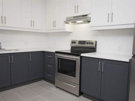 Antrim Apartments | 4 & 4A Antrim Crescent, Scarborough