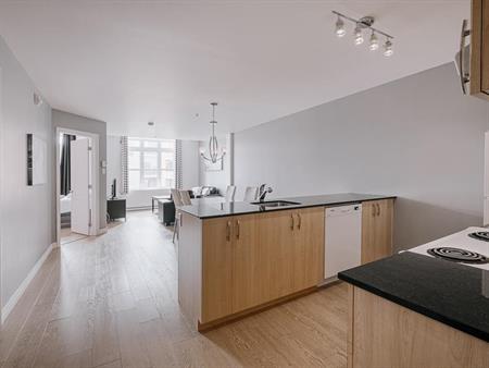 3 1/2 à Lévis - Tout inclus - Stationnement intérieur