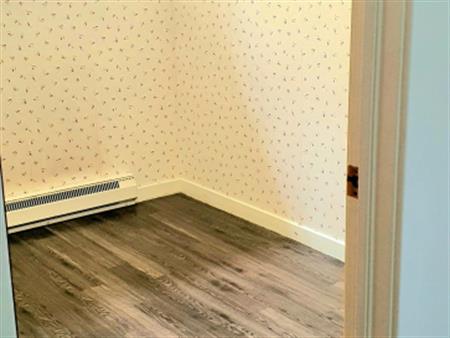 Sur 2 Plancher Sous-sols Et Permier