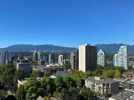 (DPMonline.ca) Top Floor Two Bedroom in West End Highrise, Views & Huge Floorplan! | 1500 Haro Street, Vancouver