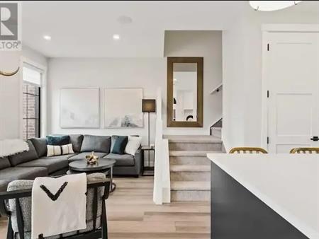 3 Bedroom Modern Townhouse in the Heart of Discovery Ridge | 138 Discovery Drive Southwest, Calgary