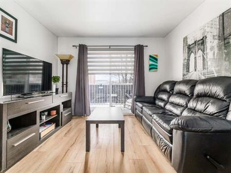 Appartement 5 1/2 à Lévis - Stationnement - Chauffage inclus