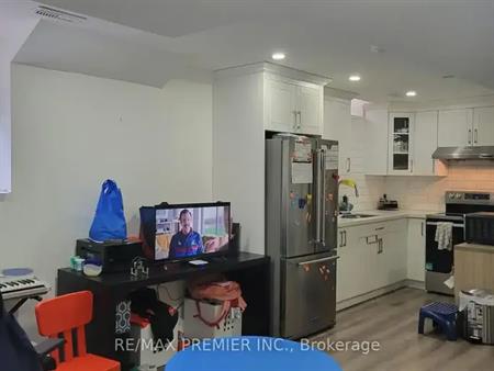 BASEMENT - 99 CABINET CRESCENT | BASEMENT - 99 CABINET CRESCENT, Vaughan