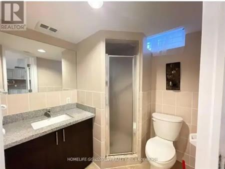 33 HAMMERSTONE CRESCENT | 33 HAMMERSTONE CRESCENT, Vaughan