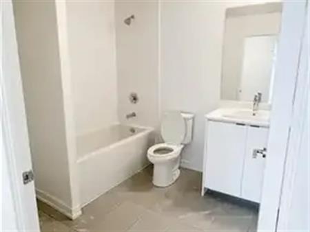 55 DUKE Street W Unit# 208 | 55 DUKE Street W Unit# 208, Kitchener