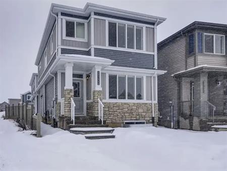 Beautiful 3 Bedroom + 2.5 Bath House | 22124 85 Avenue Northwest, Edmonton