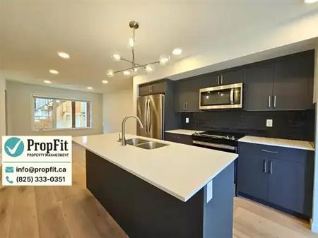 Brand-New, Stylish Living in a Family Friendly neighborhood in SW Edmonton | 7324 Klapstein Crescent Southwest, Edmonton