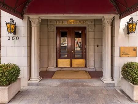 The Mayfair Great Apartment! | 260 Metcalfe Street, Ottawa