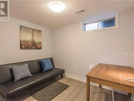 143 COACH HILL Drive Unit# LOWER | 143 COACH HILL Drive Unit# LOWER, Kitchener