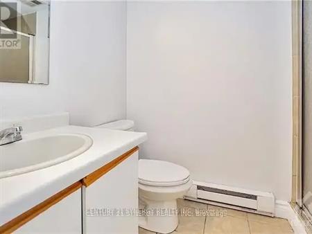 201 - 154 NELSON STREET | 201 - 154 NELSON STREET, Ottawa