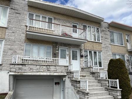 5 1/2 + Sous Sol (Bas de Duplex) avec garage et cour privée près du métro Langelier