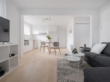 Appartement 3 1/2 meublé dans Limoilou - Parking et thermopompe