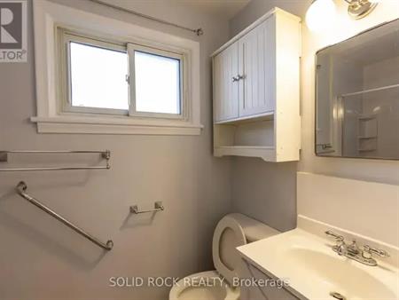 UNIT 1 - 2763 KELLY AVENUE S | UNIT 1 - 2763 KELLY AVENUE S, Ottawa
