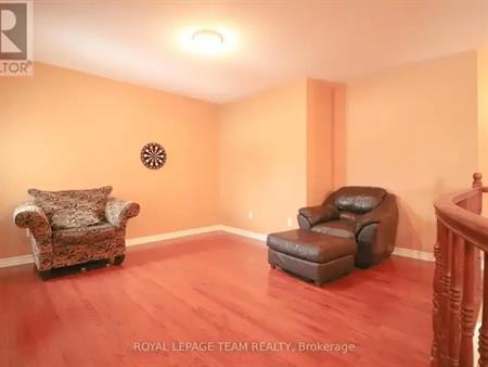 24 PORTMAN CRESCENT | 24 PORTMAN CRESCENT, Ottawa