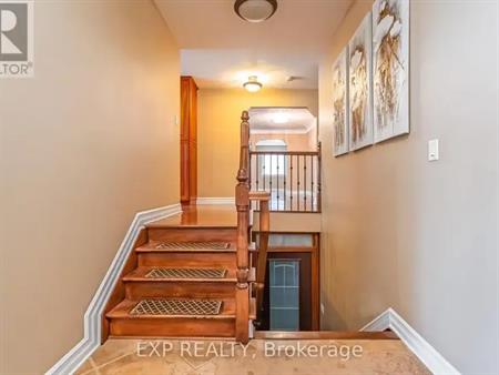 58 WITHROW AVENUE E | 58 WITHROW AVENUE E, Ottawa