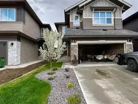 BEAUTIFUL, LARGE FAMILY HOME IN UPLANDS | 20345 25a Avenue Northwest, Edmonton