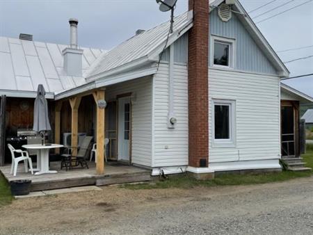 1ER JUILLET PETITE MAISON JUMELÉE TOUT TOUT TOUT INCLUS