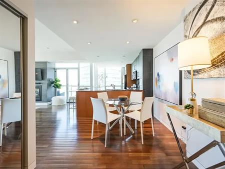 Mississauga City Centre Wonderful Suite! | 3939 Duke of York Boulevard, Mississauga