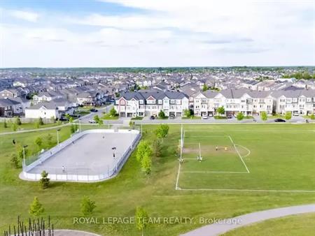 518 PARNIAN PRIVATE | 518 PARNIAN PRIVATE, Ottawa