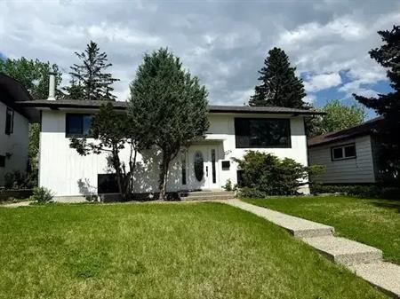 Beautifully Renovated Bi-Level Home in Desirable Charleswood | Calgary