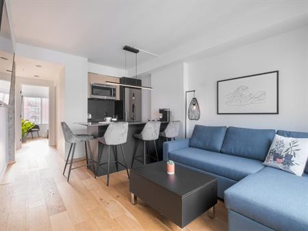 ilo+ St-Jean - Luxueux 3 1/2 meublé et tout inclus - Lockwell