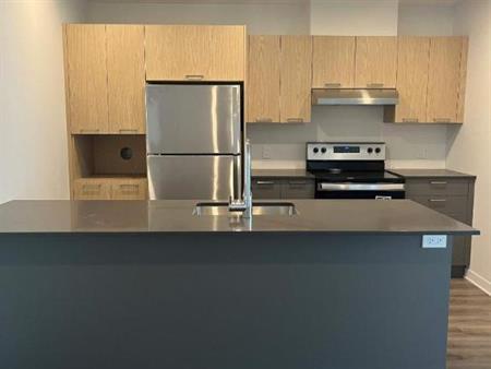 2 CH - 1 SDB - Terrebonne - $2,020 /mo