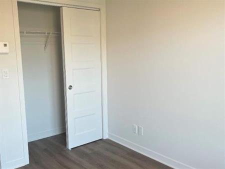 2 CH - 1 SDB - Terrebonne - $2,000 /mo