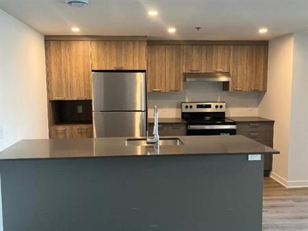 2 CH - 1 SDB - Terrebonne - $2,280 /mo