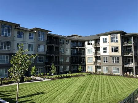 2 Bed & 2 bath East Facing- Fantastic Location! | 1833 Salton Road, Abbotsford