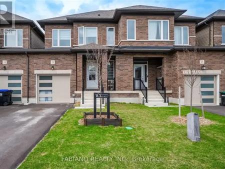 36 AUTUMN DRIVE | 36 AUTUMN DRIVE, Wasaga Beach