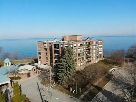 BEACHVIEW PLACE! Great Opportunity! | 701 Geneva Street, St. Catharines