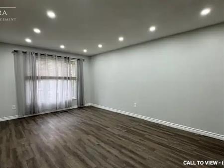 55 Woodlawn Ave, Brantford, Ontario N3V 1A6 | 55 Woodlawn Avenue, Brantford